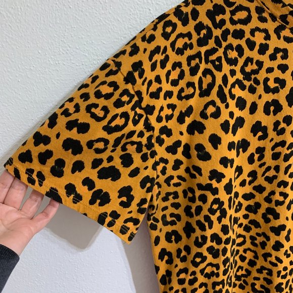 (T144) Arizona Womens 2XL Leopard Print Crop Tee, Dbl Stitch Hem - Picture 3 of 7